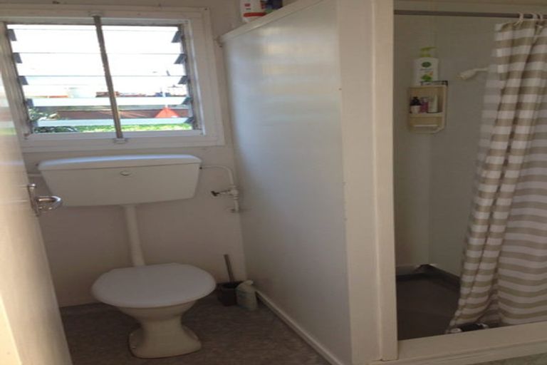 Photo of property in 69 Rolleston Street, Mount Cook, Wellington, 6021