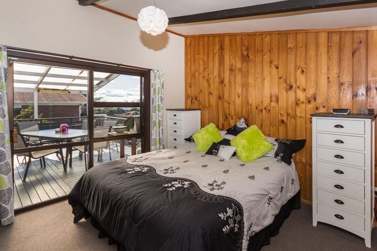 Photo of property in 168 Wellington Street, Pukekohe, 2120