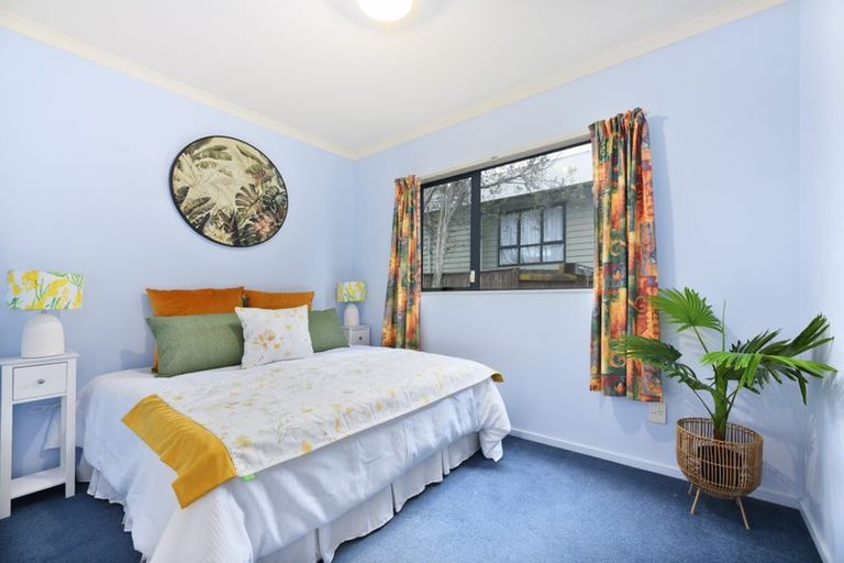 Photo of property in 18a Poto Street, Te Atatu South, Auckland, 0610
