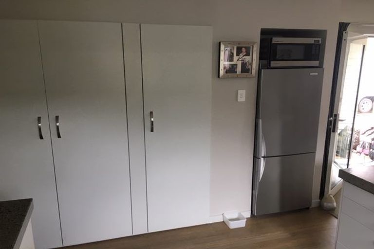 Photo of property in 90 Gilberthorpes Road, Hei Hei, Christchurch, 8042