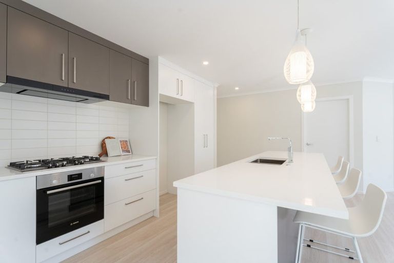 Photo of property in 29 Farnworth Terrace, Churton Park, Wellington, 6037