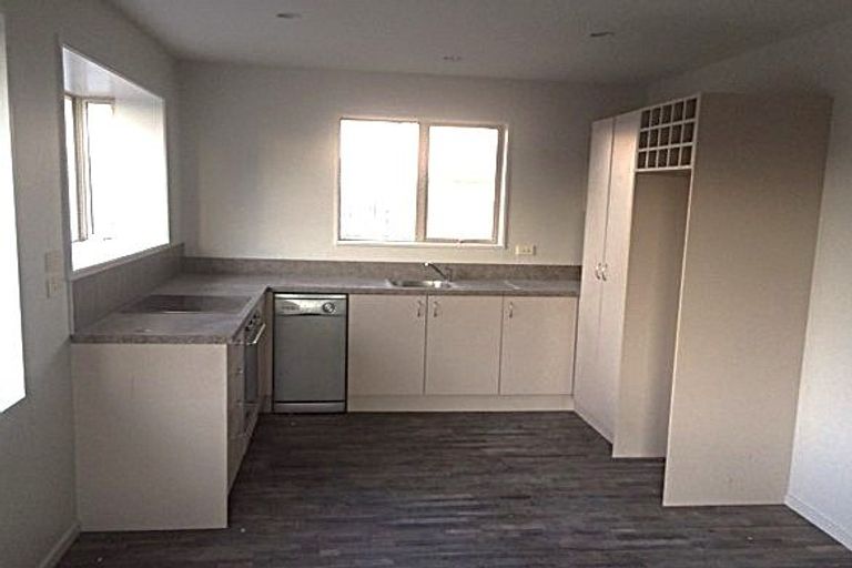 Photo of property in 73 Wattle Drive, New Brighton, Christchurch, 8083