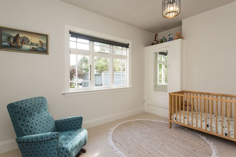 Photo of property in 119 Fifield Terrace, Opawa, Christchurch, 8023