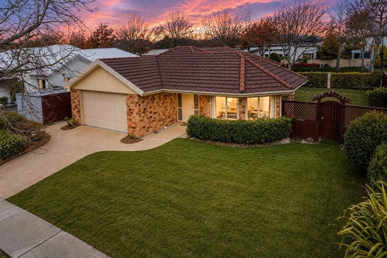 Photo of property in 11 Pewter Place, Northwood, Christchurch, 8051