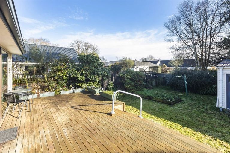 Photo of property in 73 Mcfaddens Road, St Albans, Christchurch, 8052