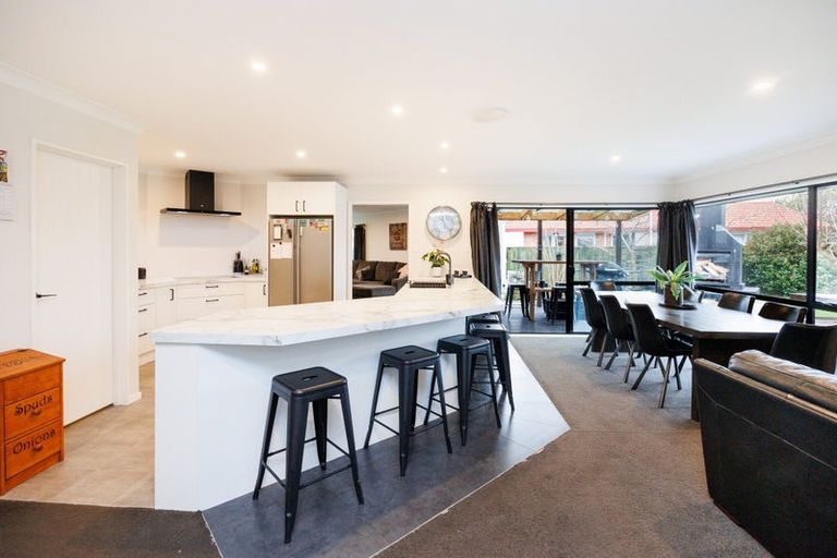 Photo of property in 28 Jefferson Crescent, Milson, Palmerston North, 4414