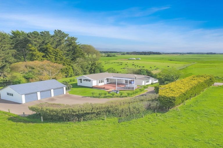Photo of property in 158 Akers Road, Linton, Palmerston North, 4472
