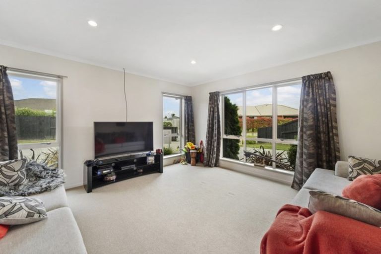 Photo of property in 6 Briar Rose Court, Huntington, Hamilton, 3210