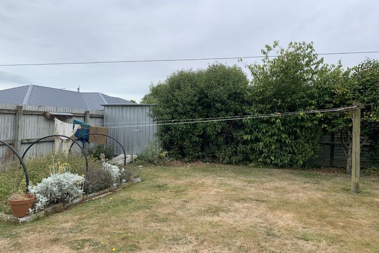 Photo of property in 40 Mckenzie Street, Geraldine, 7930