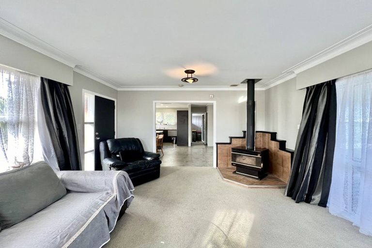 Photo of property in 9 Alf Walker Place, Papakura, 2110