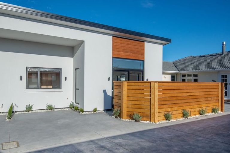 Photo of property in 17d Queen Street, Papakura, 2110