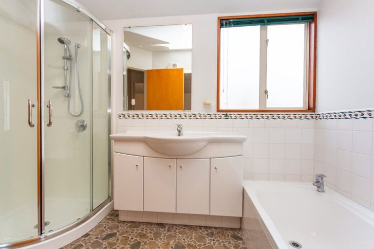 Photo of property in 64b Peverel Street, Riccarton, Christchurch, 8041