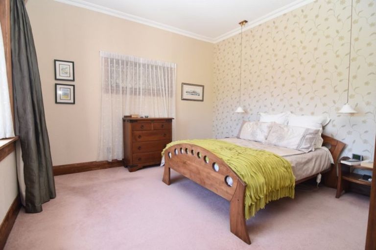 Photo of property in 10 Armstrong Avenue, Carterton, 5713