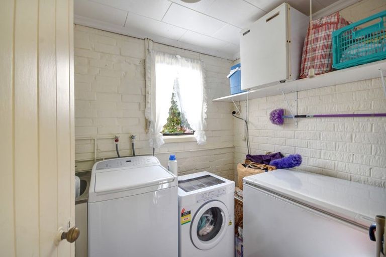 Photo of property in 2 Trafalgar Street, Normanby, Dunedin, 9010