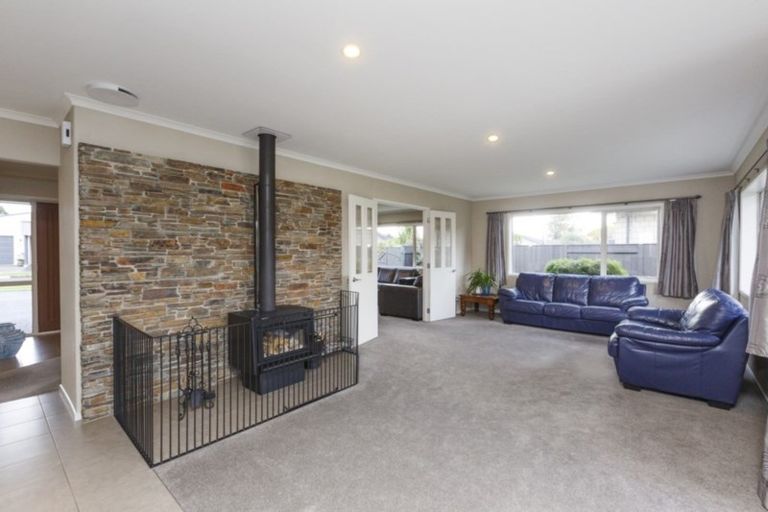 Photo of property in 10 Doncaster Court, Awapuni, Palmerston North, 4412