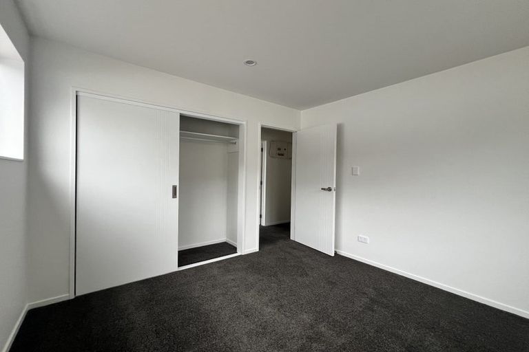 Photo of property in 105a Bond Crescent, Forrest Hill, Auckland, 0620