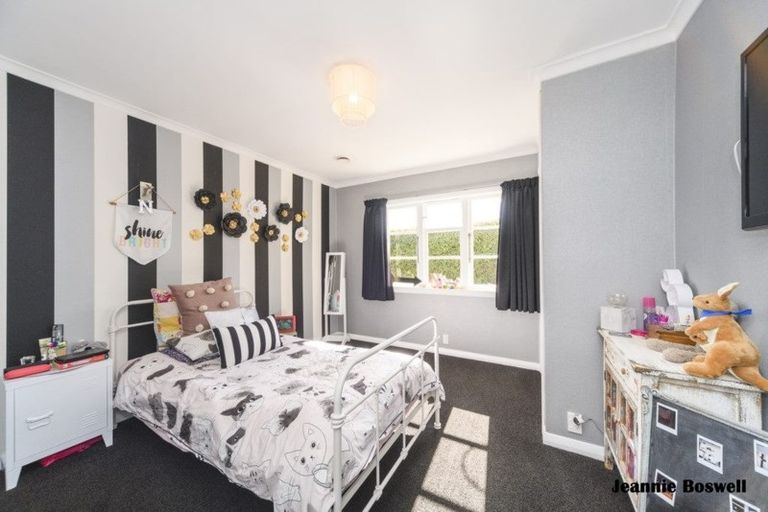 Photo of property in 86 Fitzroy Street, Terrace End, Palmerston North, 4410