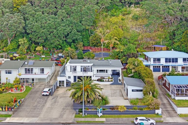 Photo of property in 218 Pohutukawa Avenue, Ohope, 3121