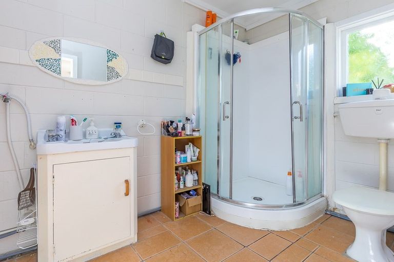 Photo of property in 79 Glamorgan Drive, Torbay, Auckland, 0630