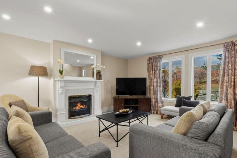 Photo of property in Millbrook Resort, 22 Settlers Way, Arrowtown, 9371