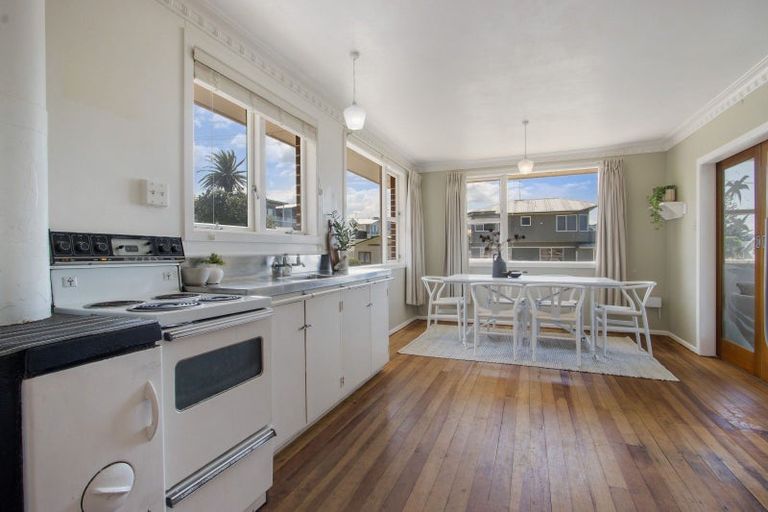 Photo of property in 2 Hillary Street, Waihi Beach, 3611