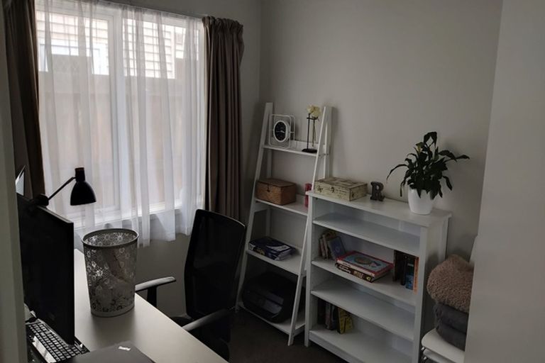 Photo of property in 947 Colombo Street, St Albans, Christchurch, 8014