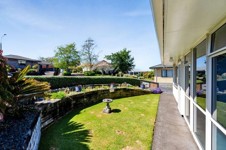 Photo of property in 1/16 Sandel Rise, Merrilands, New Plymouth, 4312