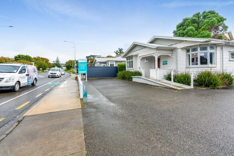 Photo of property in 21 Northgate, Strandon, New Plymouth, 4312