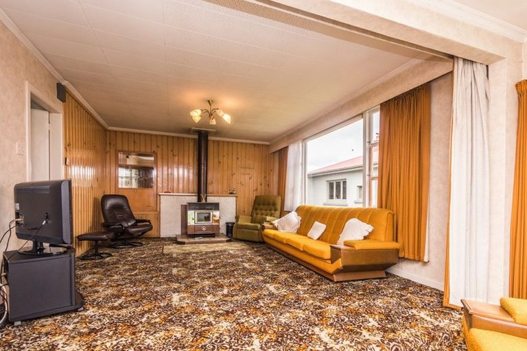 Photo of property in 326 Great North Road, Winton, 9720