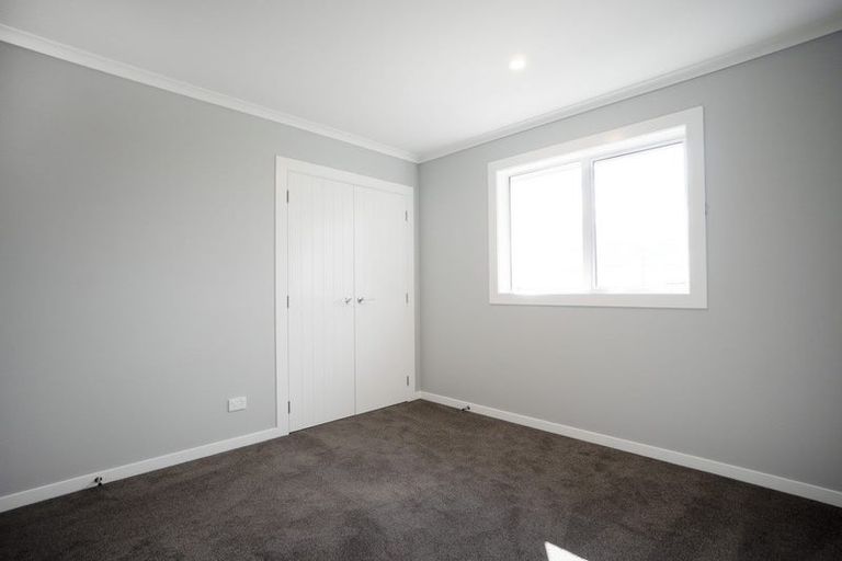 Photo of property in 44 Atlantic Drive, Fitzherbert, Palmerston North, 4410