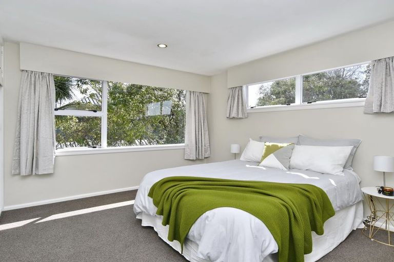 Photo of property in 910 Avonside Drive, Avondale, Christchurch, 8061