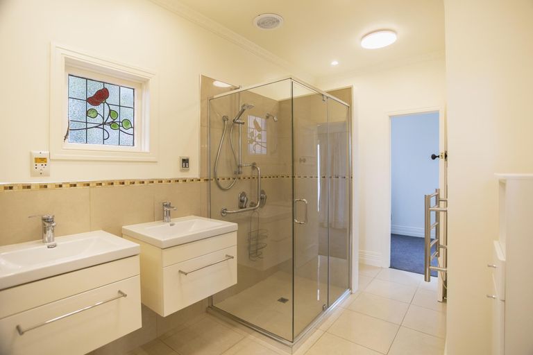 Photo of property in 96 Perth Street, Holmes Hill, Oamaru, 9401