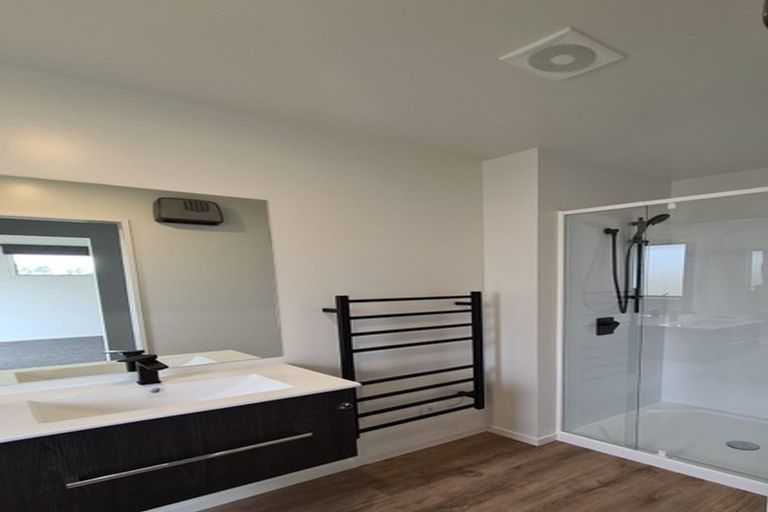 Photo of property in 8 Wigmore Crescent, Rolleston, 7615