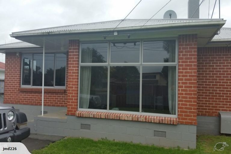 Photo of property in 130 Masters Avenue, Silverdale, Hamilton, 3216