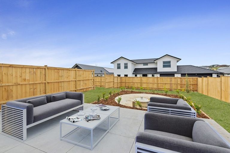 Photo of property in 15b Marine Garden Crescent, Beachlands, Auckland, 2018