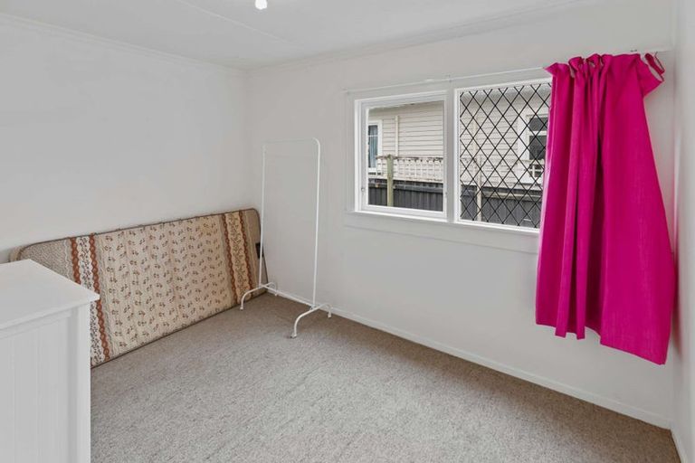 Photo of property in 1 Moore Avenue, Tawhero, Whanganui, 4501