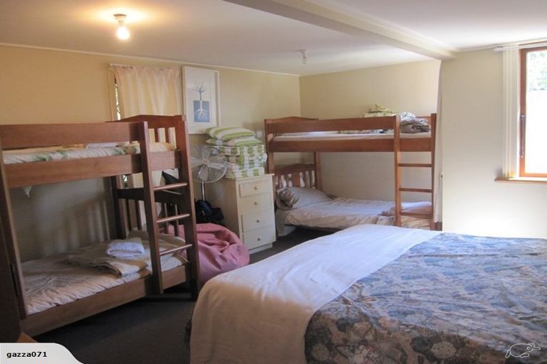 Photo of property in Rowan Cottage, 1674 Saint Bathans Loop Road, Saint Bathans, 9386