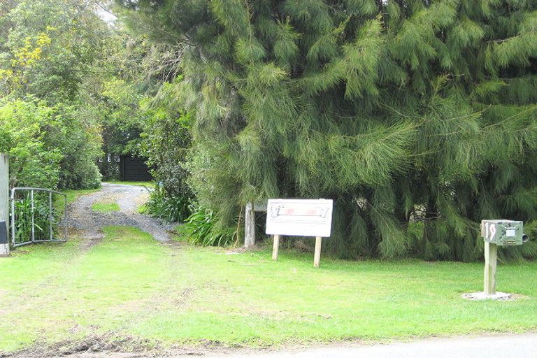 Photo of property in 19 Tahi Street, Mapua, 7005