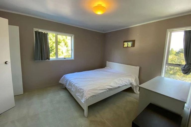 Photo of property in 6 Barlow Place, Chatswood, Auckland, 0626