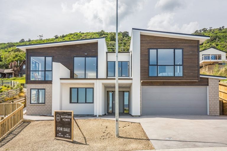 Photo of property in 11 Wilson Way, Waikanae, 5036