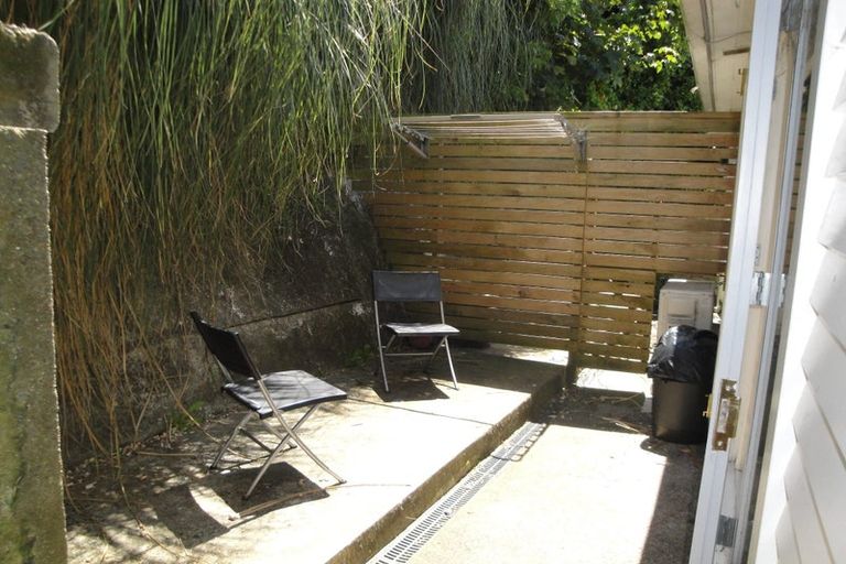 Photo of property in 336 The Terrace, Te Aro, Wellington, 6011