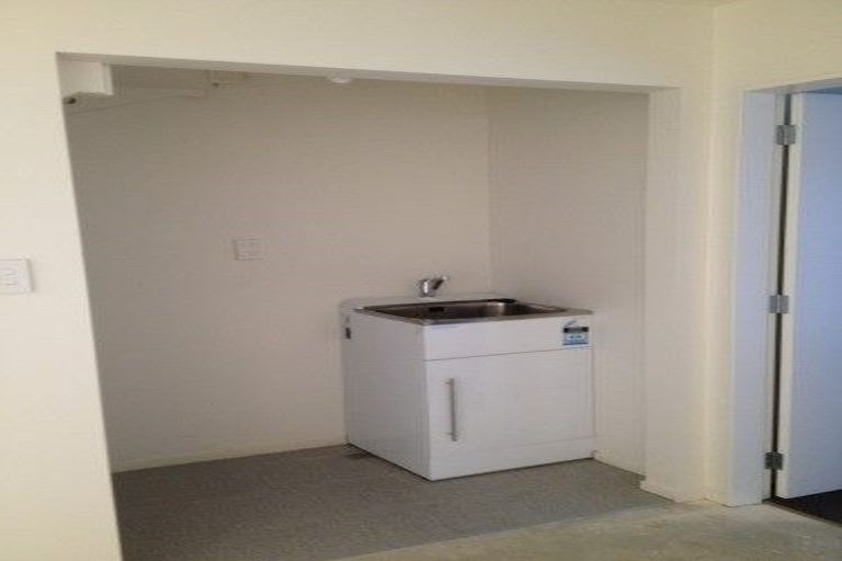 Photo of property in 12/11 Gordon Place, Newtown, Wellington, 6021