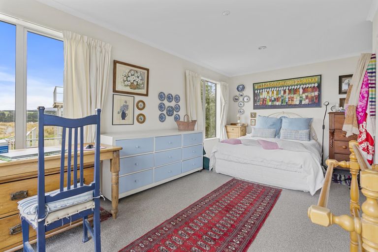 Photo of property in 98 Ohau Drive, Lake Ohau, Twizel, 9412