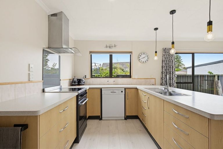 Photo of property in 87 Greenwood Street, Motueka, 7120