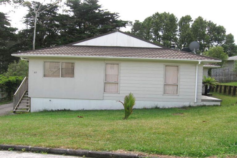 Photo of property in 1/53 Sungrove Rise, Sunnyvale, Auckland, 0612