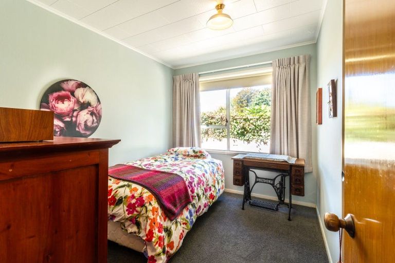 Photo of property in 4/1204 Heretaunga Street East, Parkvale, Hastings, 4122