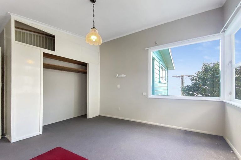 Photo of property in 609 Marine Drive, Days Bay, Lower Hutt, 5013