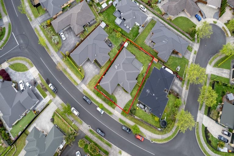 Photo of property in 97 Farnborough Drive, Grandview Heights, Hamilton, 3200