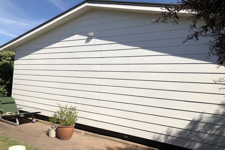 Photo of property in 19 Waitote Street, Castlecliff, Whanganui, 4501