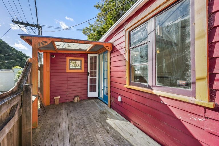 Photo of property in 113 Holloway Road, Aro Valley, Wellington, 6021